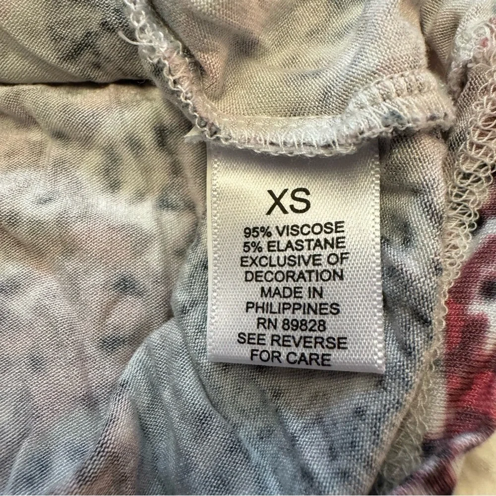 Haute Hippie Tribe Malia Printed Knit Surplice Top Summer Tapestry Size XS NEW - Picture 8 of 16